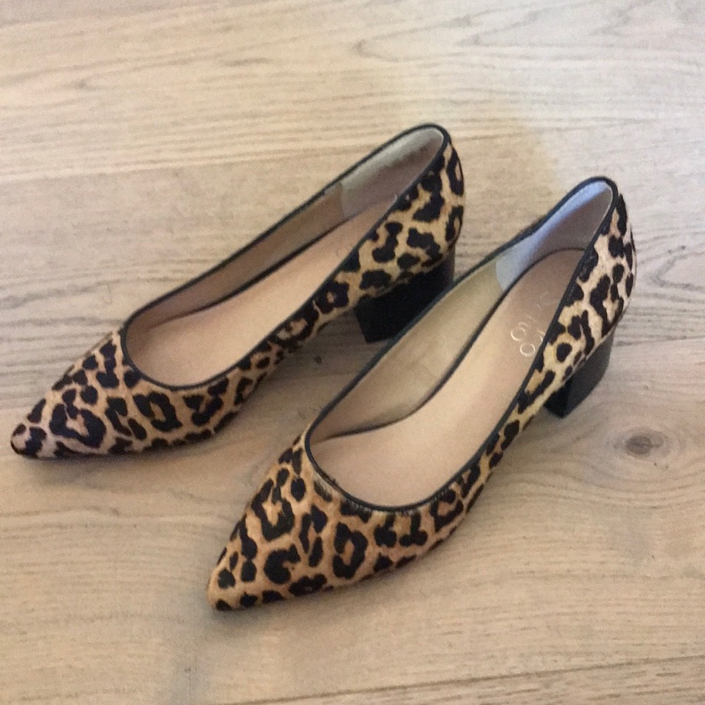 Franco Sarto leopard pumps. size 10.